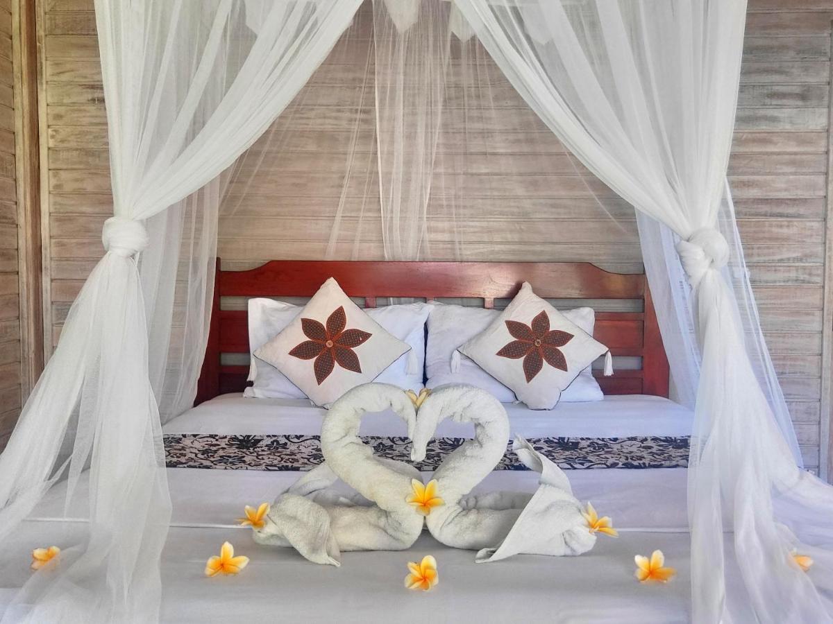 Vista Huts Lembongan Hotel Nusa Lembongan  Exterior photo