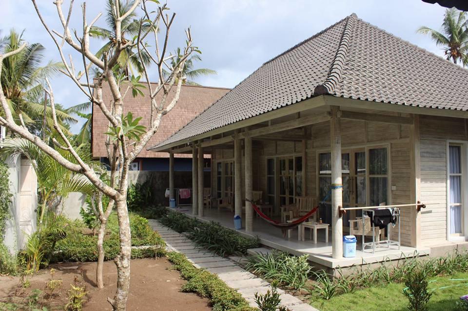 Vista Huts Lembongan Hotel Exterior photo
