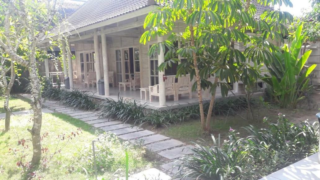 Vista Huts Lembongan Hotel Nusa Lembongan  Exterior photo